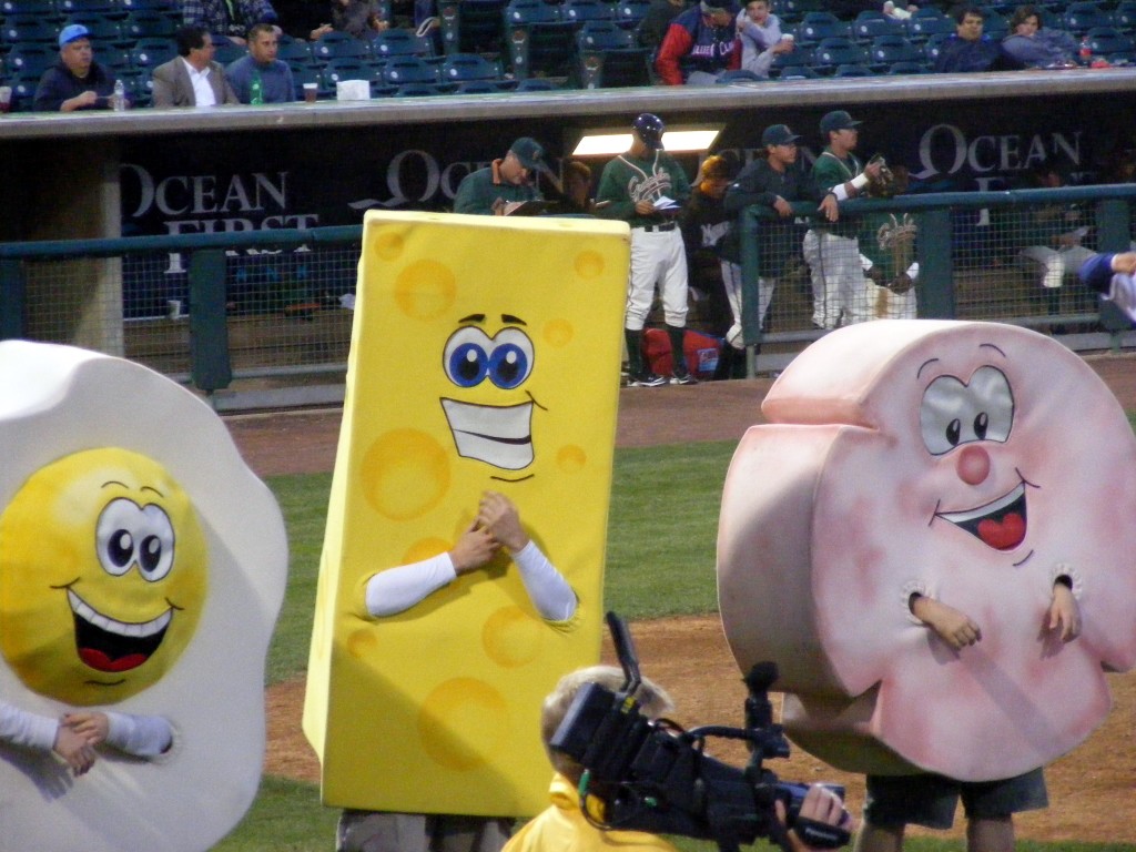 A Jersey tradition - Pork Roll, Egg, and Cheese race at the Lakewood BlueClaws game. So much fun!!! | find out more at www.thingstodonewjersey.com | #nj #newjersey #lakewood #thingstodo #baseball #minorleague #blueclaws #kids #familyfriendly #ballparks
